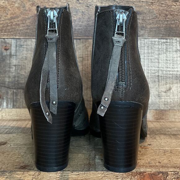 Bar III Jillian Heeled Leather Zip Back Brown Boots Booties Ankle Size 7 - Picture 7 of 10